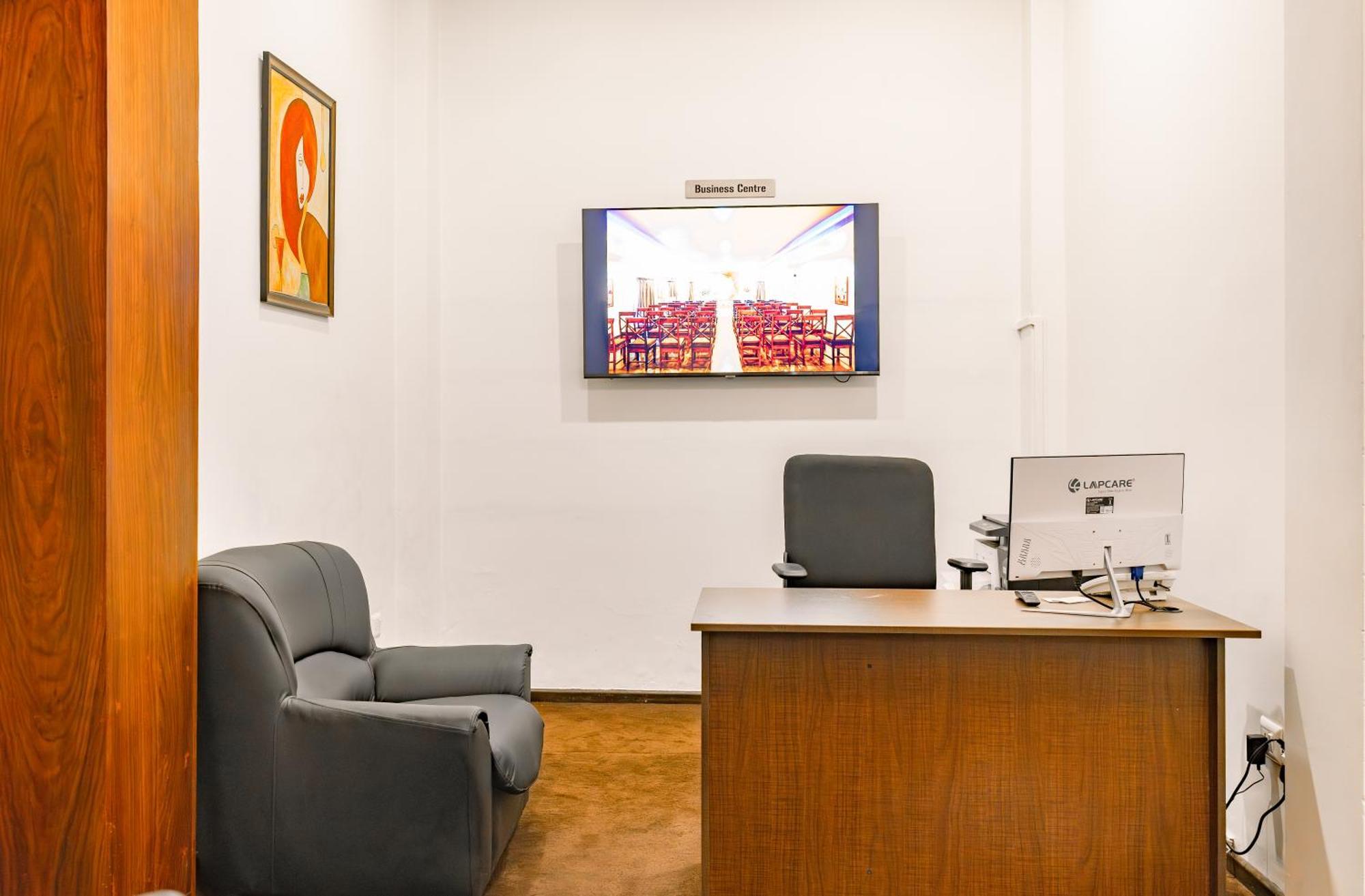 Hotel Narendra Central Muvattupuzha المظهر الخارجي الصورة