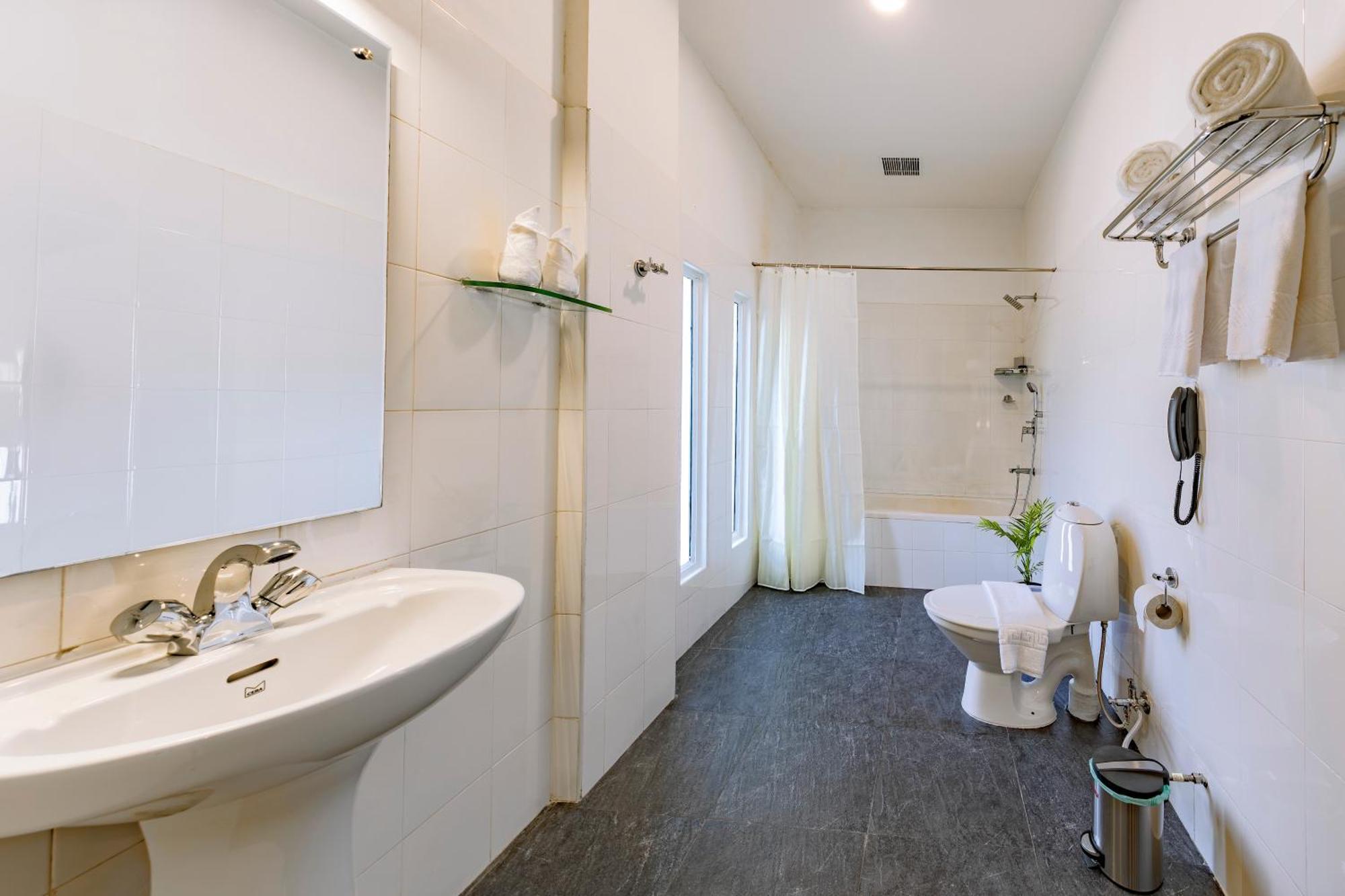Hotel Narendra Central Muvattupuzha المظهر الخارجي الصورة